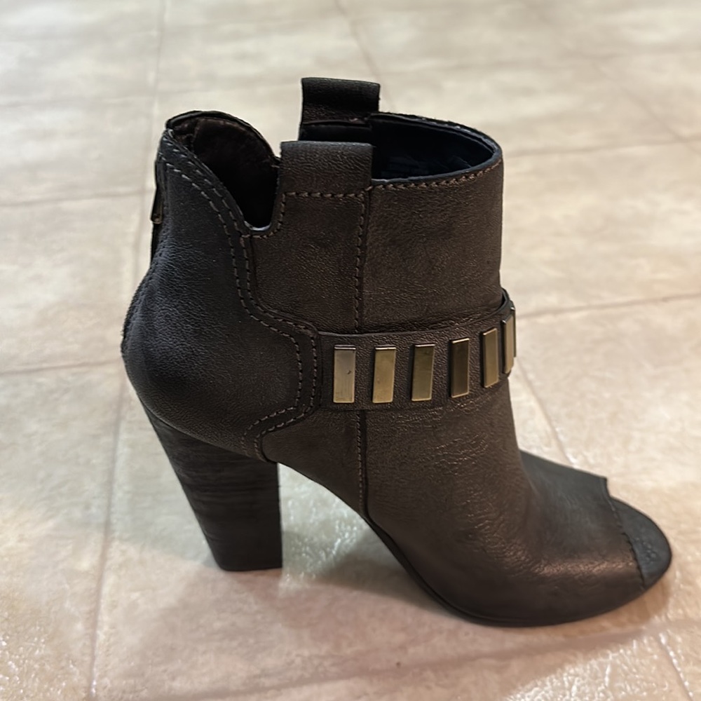 Guess Open Toe Booties - Picture 7 of 11